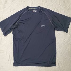 Black Under Armour Tshirt